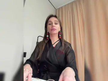 ParisSaintGermain  live sex cam