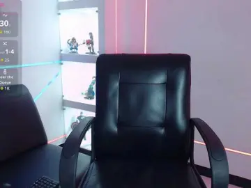 YayaQueen  live sex cam