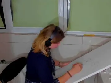 Alexandracore  live sex cam