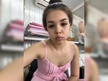 Aloeeevera444  live sex cam