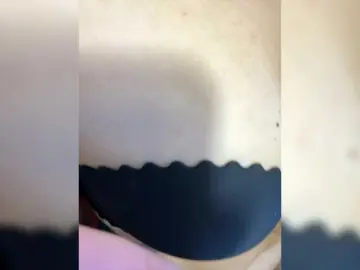 AnnaFlowers  live sex cam