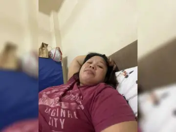 ChubbyBabe31  live sex cam