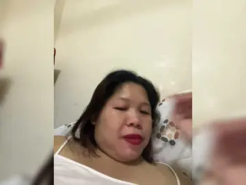 ChubbyBabe31  live sex cam