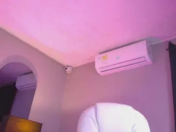 EmilyVil  live sex cam