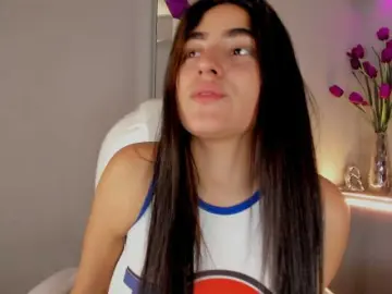 EmilyVil  live sex cam