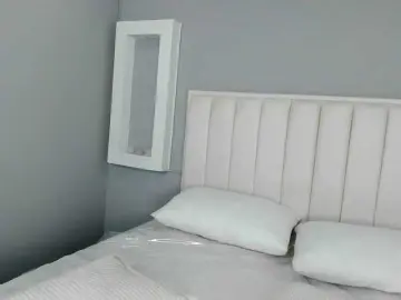 EmilyVil  live sex cam