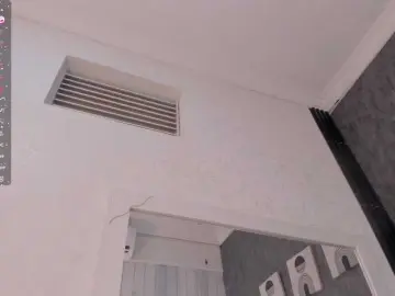 Paola233  live sex cam