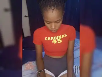 Ririeh  live sex cam