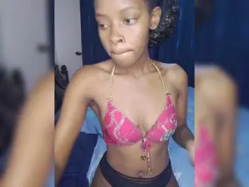 Ririeh  live sex cam