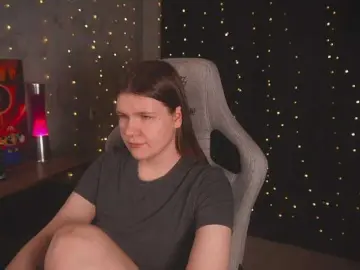 Cutesoneckaaa  live sex cam