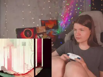 Cutesoneckaaa  live sex cam