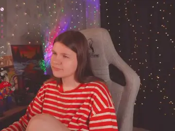 Cutesoneckaaa  live sex cam