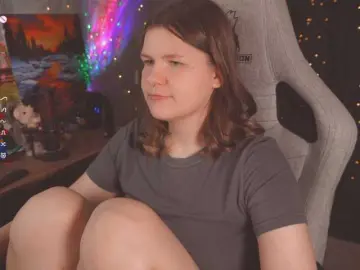 Cutesoneckaaa  live sex cam