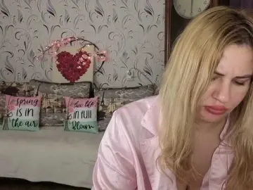 AvaQueen  live sex cam