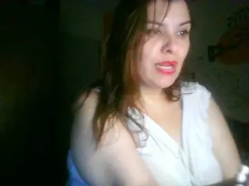 Avrilxxx  live sex cam
