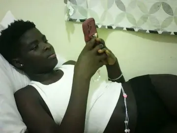 EbonyChocoo  live sex cam