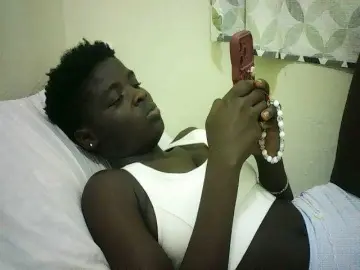 EbonyChocoo  live sex cam