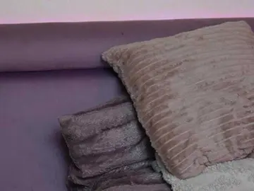 JoelleSoul  live sex cam