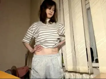 LynellGarzia  live sex cam