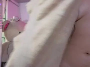 MILAH-TAY  live sex cam