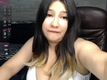 Sakura555  live sex cam