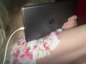 TexasMommy  live sex cam