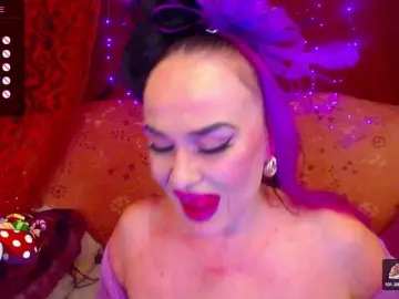 Ladyzlata  live sex cam