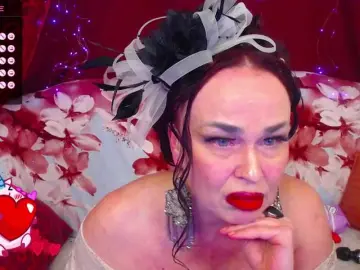 Ladyzlata  live sex cam