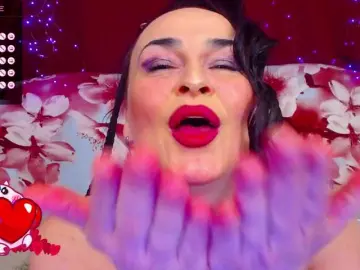 Ladyzlata  live sex cam