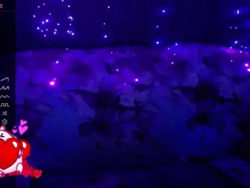 Ladyzlata  live sex cam
