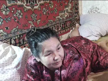 2Milf45  live sex cam