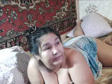 2Milf45  live sex cam
