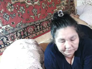 2Milf45  live sex cam