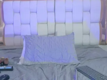 Indiancutiie  live sex cam