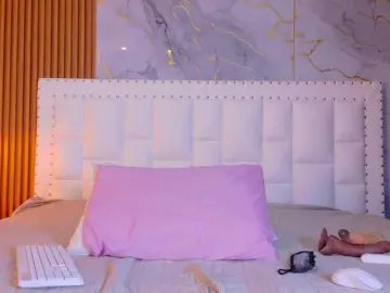 Indiancutiie  live sex cam