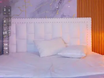 Indiancutiie  live sex cam