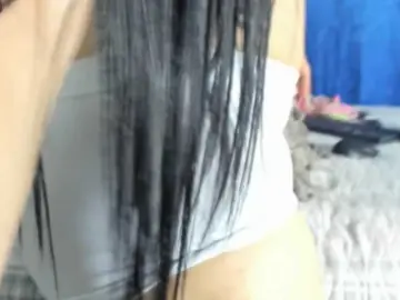 Laravelaa  live sex cam