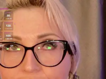 Milforja  live sex cam