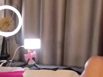 Milforja  live sex cam