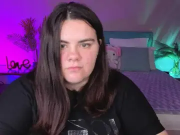 Ukr-Lena  live sex cam