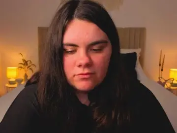 Ukr-Lena  live sex cam