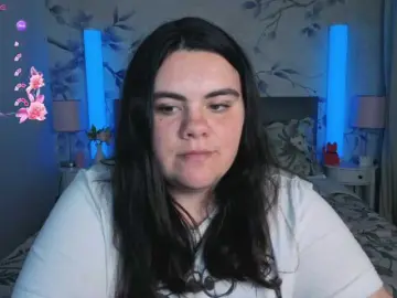 Ukr-Lena  live sex cam