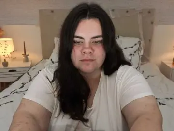 Ukr-Lena  live sex cam