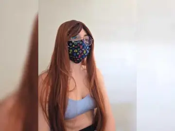 Lynavave  live sex cam