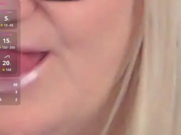 AlanaRichards  live sex cam