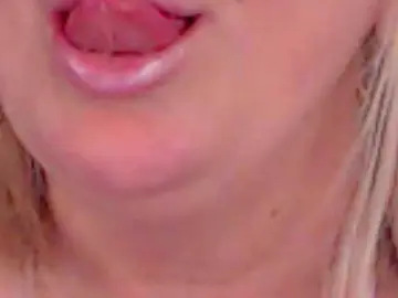 AlanaRichards  live sex cam