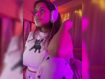 Anisahade29  live sex cam