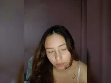CANDYTHEROSS  live sex cam