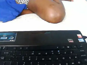 Elisa571  live sex cam