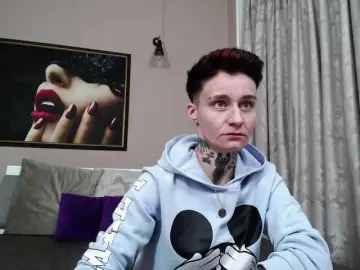 KennysXX  live sex cam